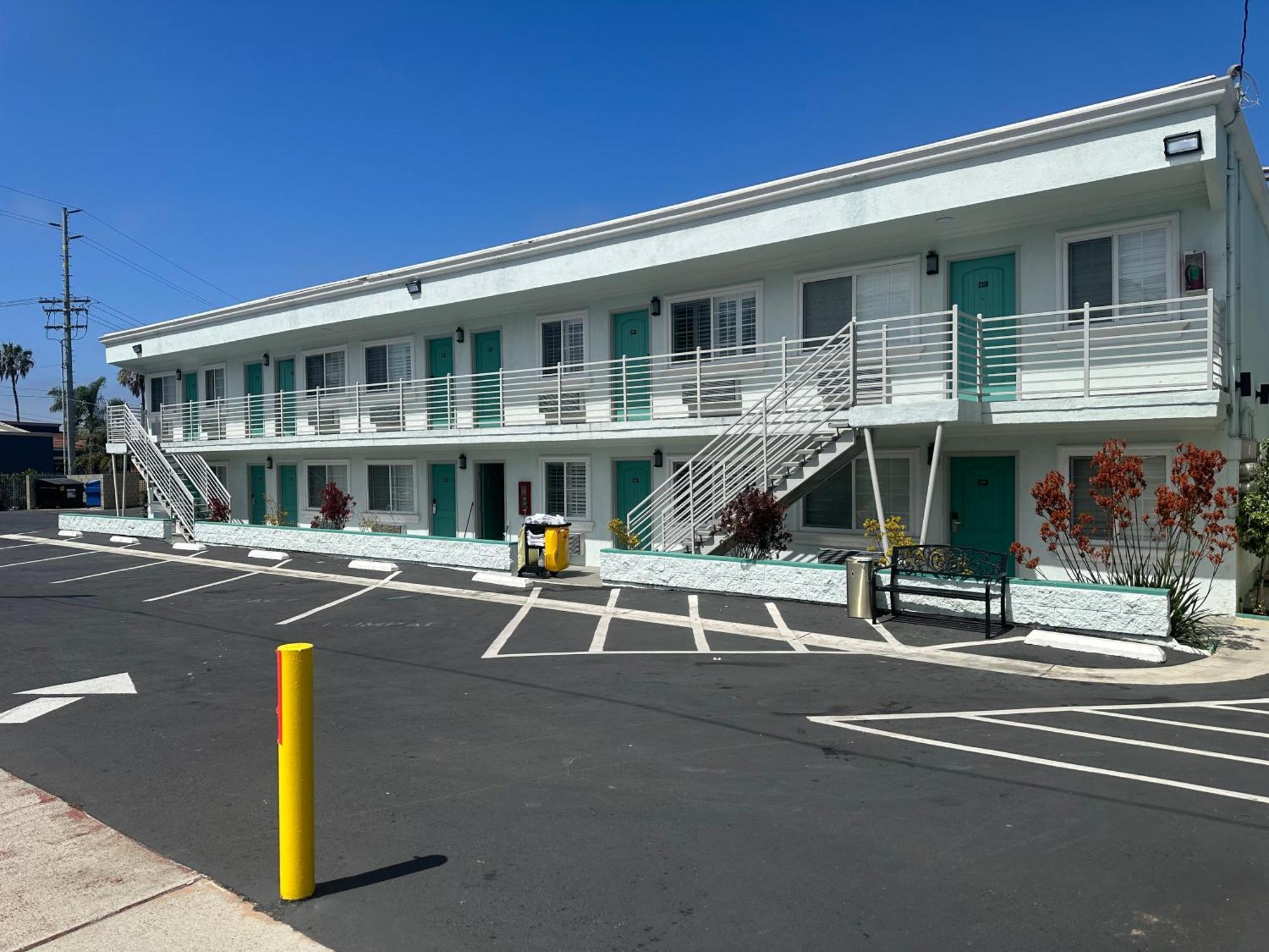 Motel 9 Oceanside Esterno foto